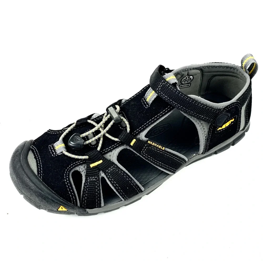 Keen Mens Seacamp2 Black Water Sandals Sz 7 (39)